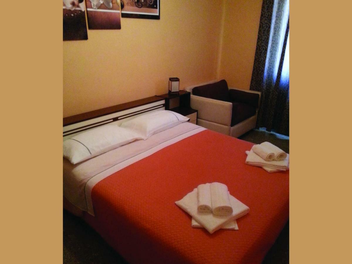 B&B Night&Day Cosenza Exterior foto