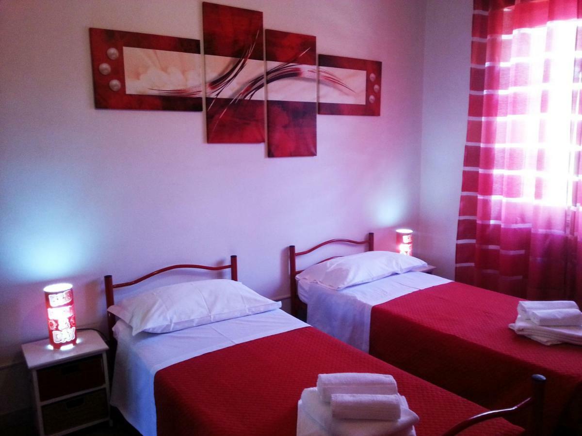 B&B Night&Day Cosenza Exterior foto